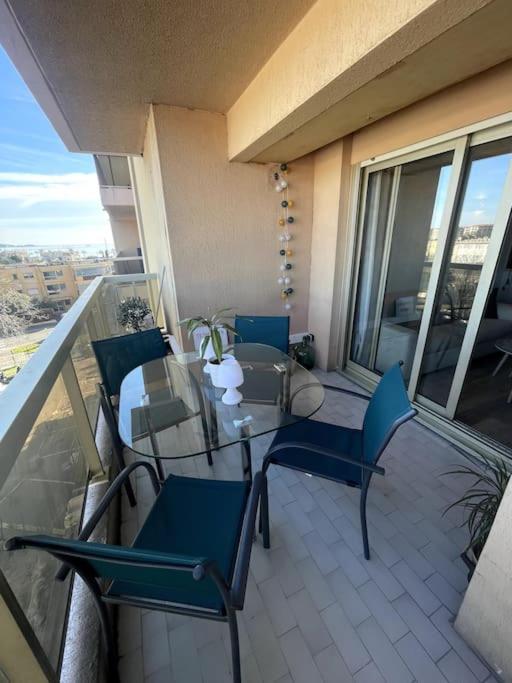 Appartement Vue Mer, 5Min A Pied De La Plage, Parking Prive ヴァロリス エクステリア 写真